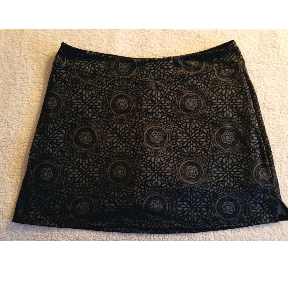 Tranquility skort